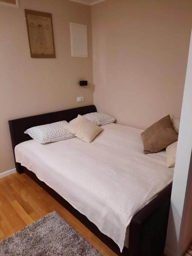 זאגרב Studio Apartman Chiara מראה חיצוני תמונה