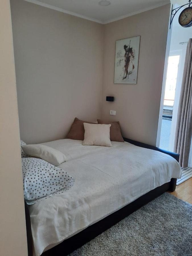 זאגרב Studio Apartman Chiara מראה חיצוני תמונה